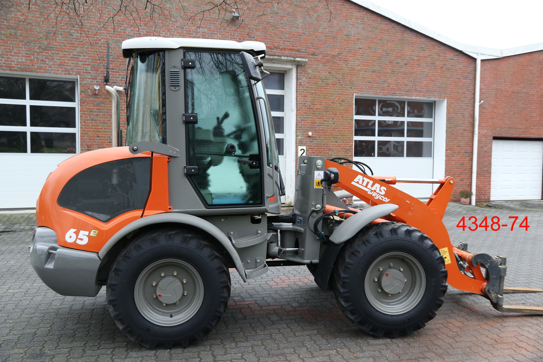 Radlader Atlas AR 65 E info