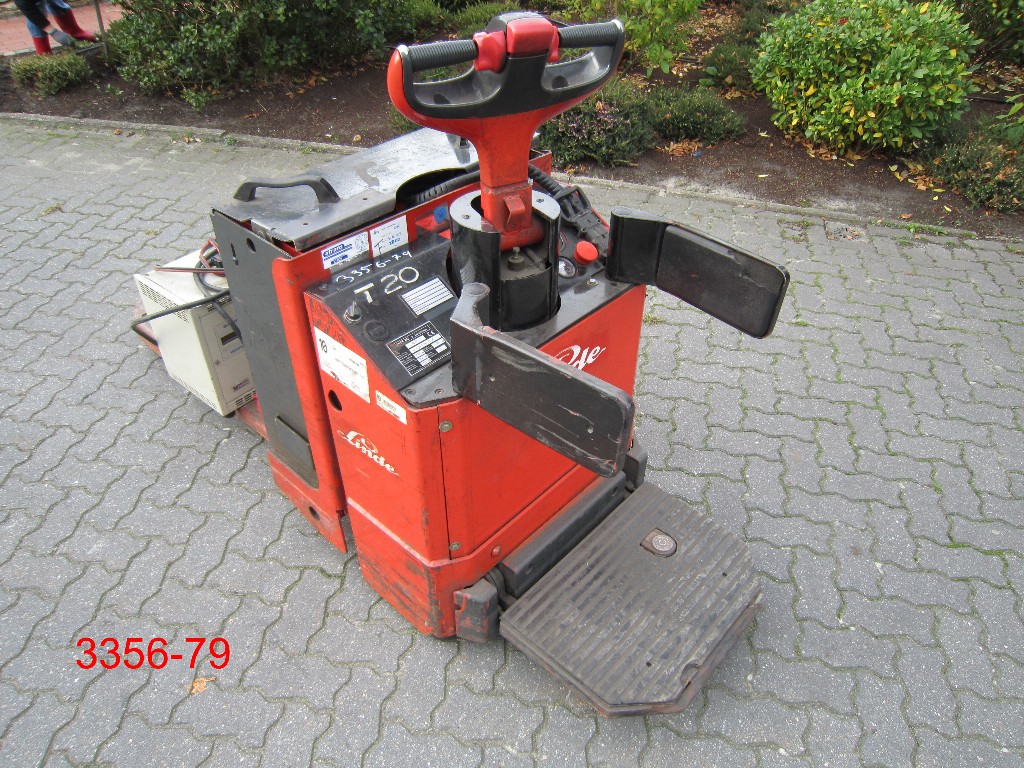 Niederhubwagen Linde T 20 AP 01