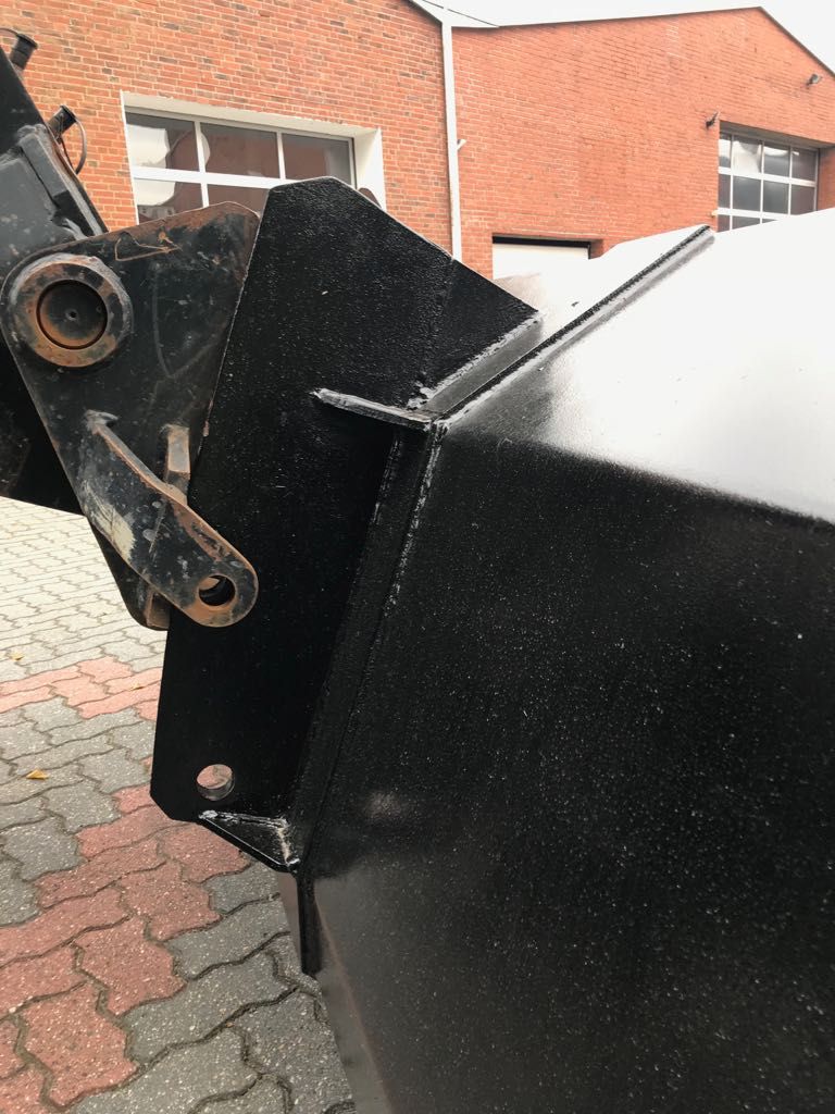 *Sonstige Schüttgutschaufel Bobcat / Manitou