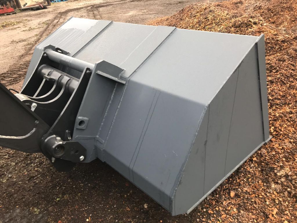 *Sonstige Universalschaufel Bobcat & Manitou