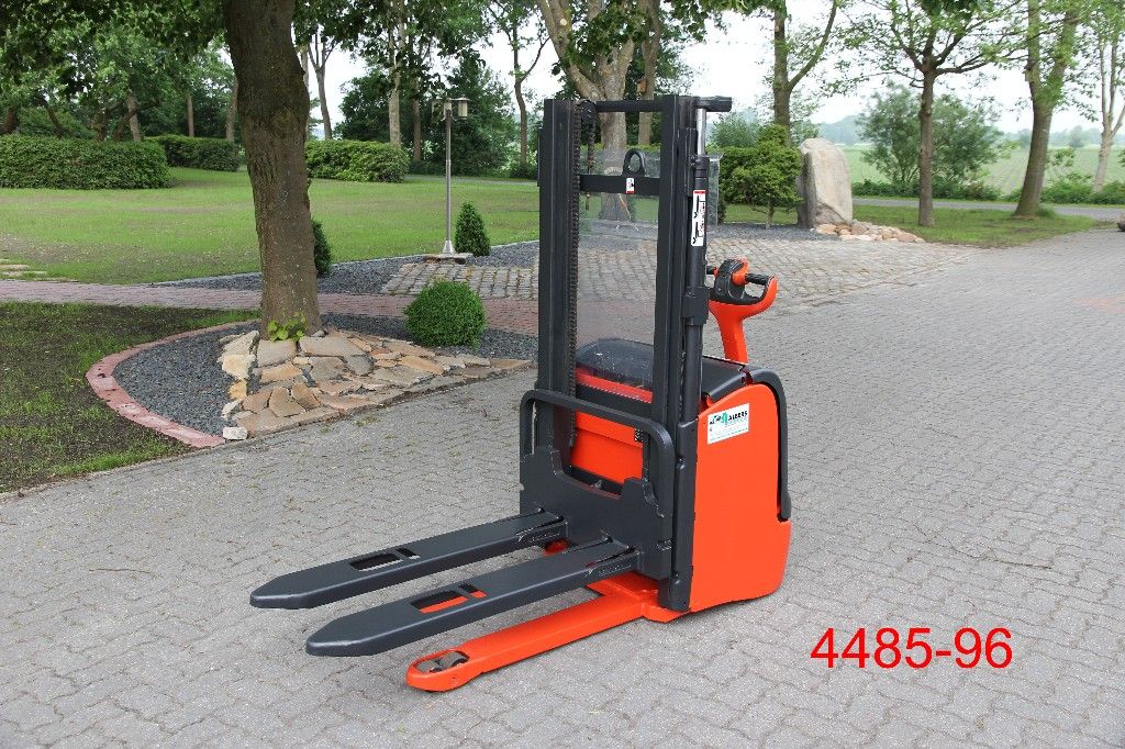 Linde L 14