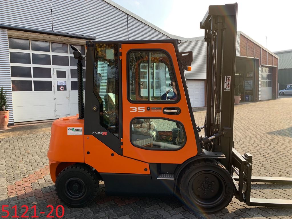 Doosan D 35 C 5