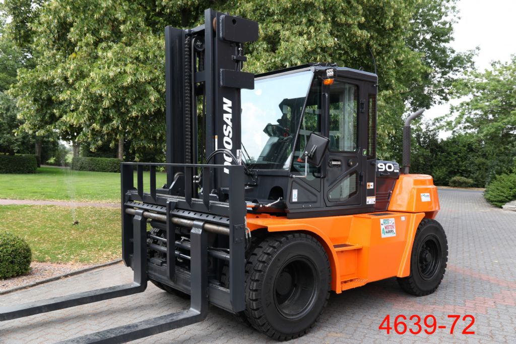 Doosan D 90 S 7