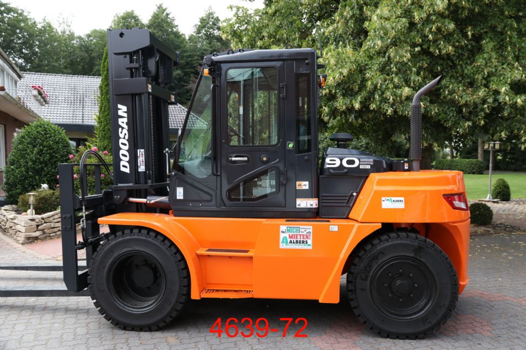 Doosan D 90 S 7
