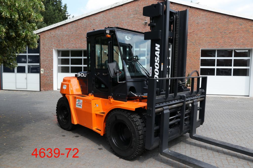 Doosan D 90 S 7