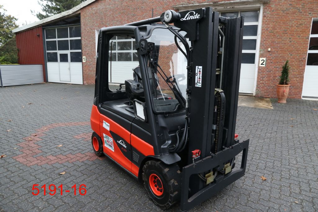 Linde E 30 - 01