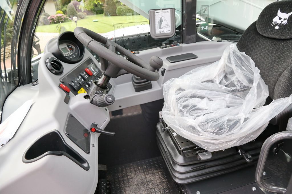 Bobcat TL 38.70 HF AGRI IV